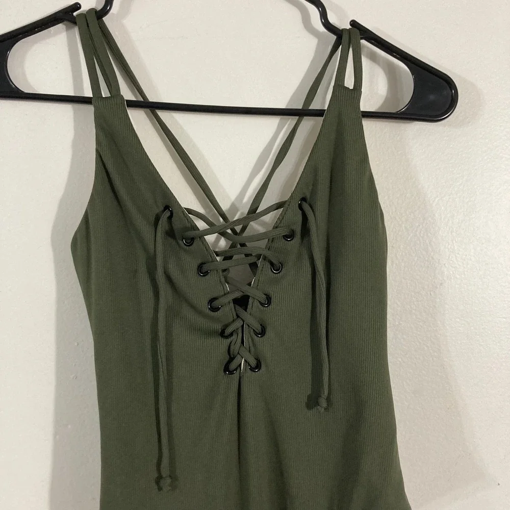 L.A.‎ Hearts One Piece Swimsuit Womens XS Olive Green Excellent Ribbed Lace-Up